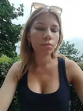 Snapshot of EvaRush chatting on July 12, 4:41 pm EvaRush online show from July 12, 4:41 pm