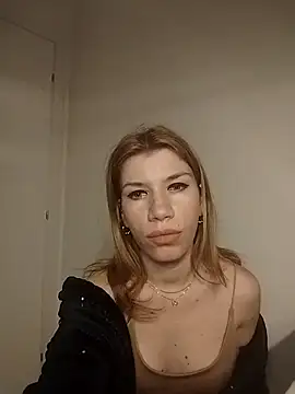 EvaRush online show from January 9, 9:44 pm