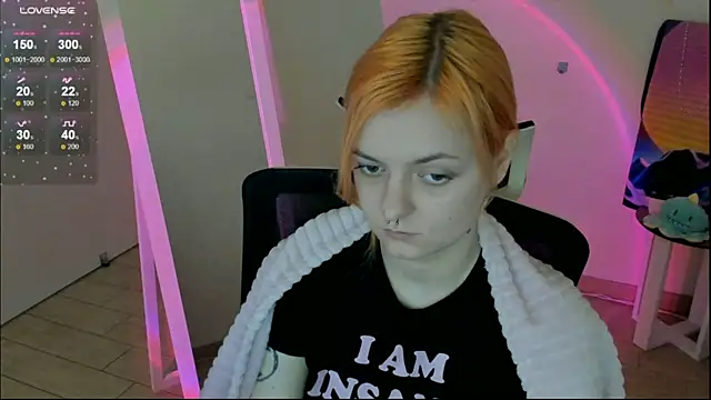 Fire Bestie online show from December 18, 2:32 pm