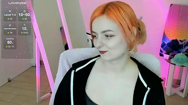 Fire Bestie online show from February 9, 3:54 pm