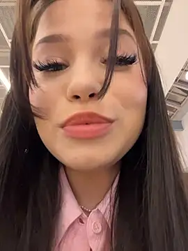 Chloe  Moon online show from November 3, 3:15 pm