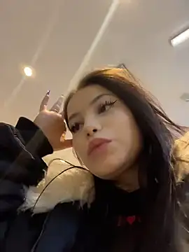 Chloe  Moon online show from February 11, 2:06 pm