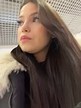 Chloe  Moon online show from February 6, 2:13 pm