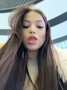 Chloe  Moon online show from February 25, 2:17 pm