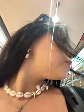 Chloe  Moon online show from March 3, 9:13 am