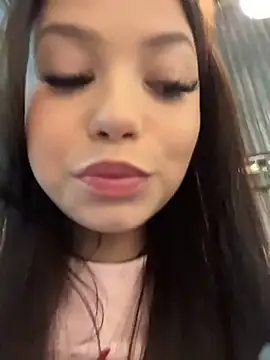 Chloe  Moon online show from January 14, 3:26 pm