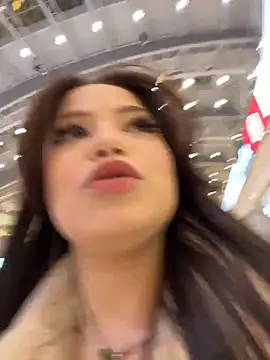 Chloe  Moon online show from November 26, 2:28 pm