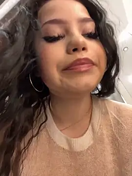 Chloe  Moon online show from January 11, 10:51 am