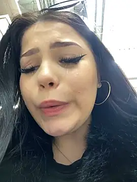 Chloe  Moon online show from January 14, 5:45 pm