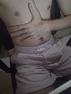 OliverWtdh online show from February 23, 4:51 pm