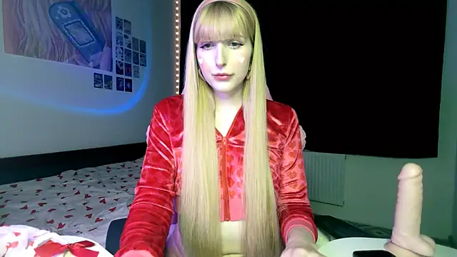 joy pretty online show from February 14, 9:32 pm