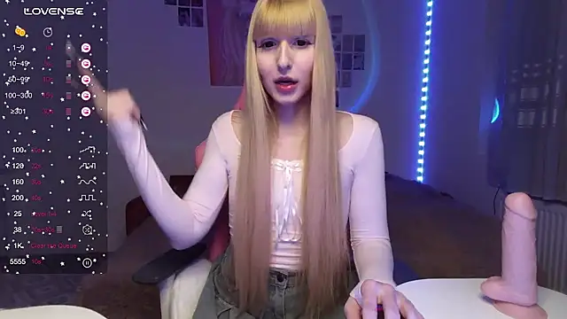 joy pretty online show from January 22, 8:59 pm