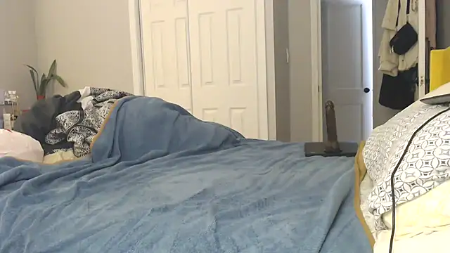 LauLauPAWG online show from May 16, 1:37 am