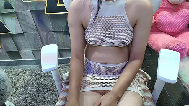 YourKusu online show from October 9, 11:00 am