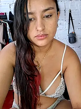 Snapshot of sariitha_sw chatting on June 9, 7:48 pm sariitha sw online show from June 9, 7:48 pm