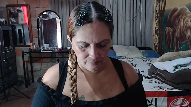 mom son dirty online show from February 7, 2:03 pm