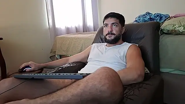 Snapshot of LUH133 chatting on September 16, 5:14 pm LUH133 online show from September 16, 5:14 pm