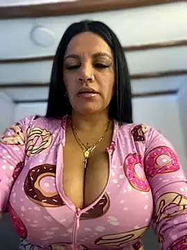 Snapshot of Milff_parkerrr chatting on October 8, 2:13 am Milff parkerrr online show from October 8, 2:13 am
