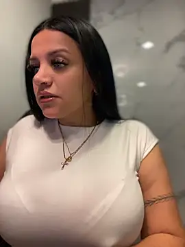 Snapshot of Milff_parkerrr chatting on July 2, 2:23 am Milff parkerrr online show from July 2, 2:23 am