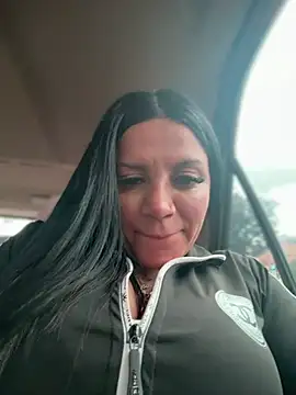 Snapshot of Milff_parkerrr chatting on July 17, 7:33 pm Milff parkerrr online show from July 17, 7:33 pm