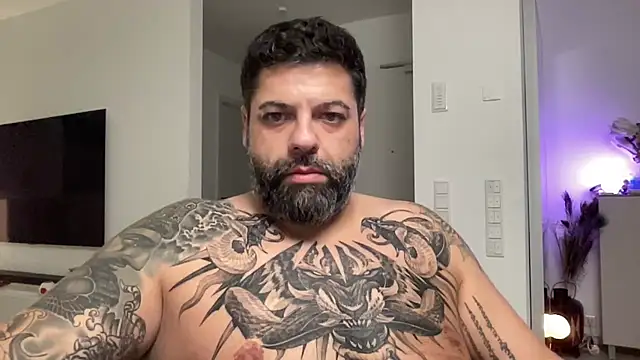 chubbybear88 online show from June 10, 8:43 pm