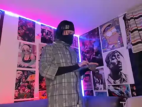 jonhcarrie online show from April 3, 11:33 pm