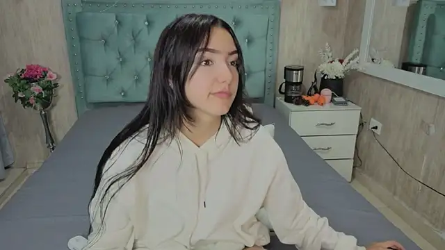 Marcelaa fox online show from April 15, 8:53 pm