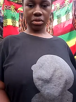 Sassy boobs21 online show from March 30, 4:03 am