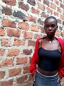 Snapshot of Sassy_boobs21 chatting on March 1, 4:12 am Sassy boobs21 online show from March 1, 4:12 am