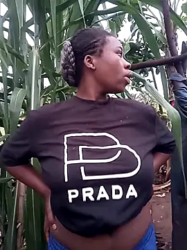 Sassy boobs21 online show from April 1, 4:03 am