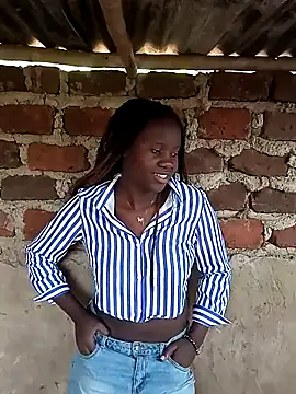 Snapshot of Black_juicy24 chatting on March 2, 9:21 am Black juicy24 online show from March 2, 9:21 am