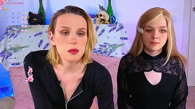  yourFoxy  online show from November 12, 10:46 pm