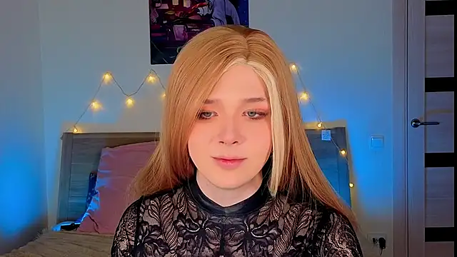  yourFoxy  online show from January 18, 3:15 pm