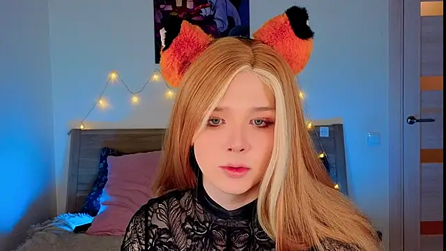  yourFoxy  online show from January 17, 3:48 pm