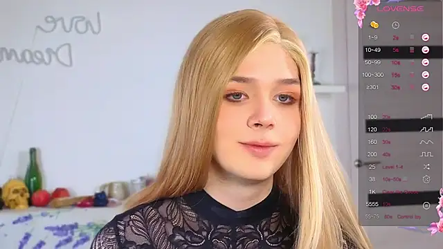  yourFoxy  online show from November 7, 6:12 pm