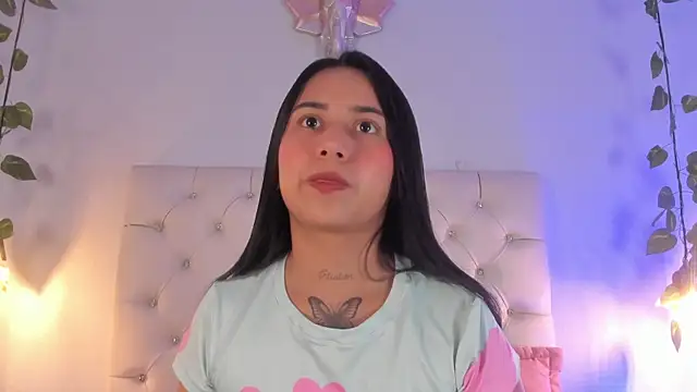 Isabella Flowers online show from October 17, 8:54 pm