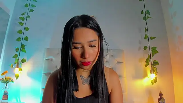 Isabella Flowers online show from February 7, 11:57 pm