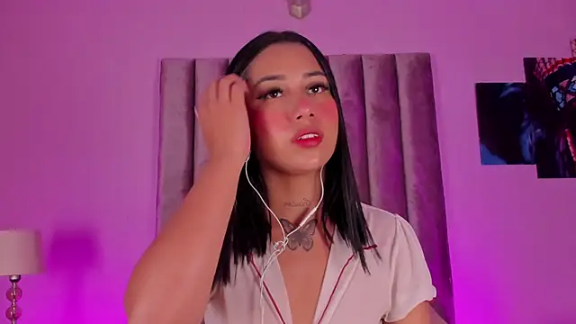 Isabella Flowers online show from May 28, 5:37 am