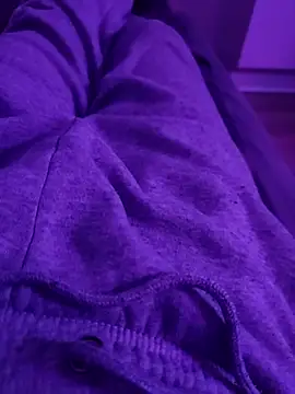 Snapshot of poldek38 chatting on March 18, 6:17 pm poldek38 online show from March 18, 6:17 pm