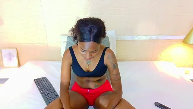 Chocolatte bar online show from January 16, 2:10 pm