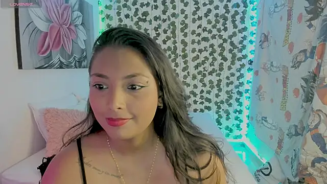 daren paulina online show from January 17, 1:15 am