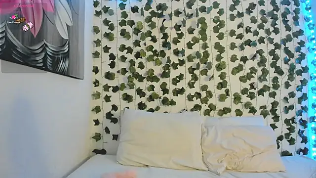 daren paulina online show from December 4, 11:20 am