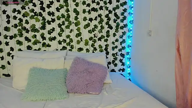 daren paulina online show from September 25, 11:49 am