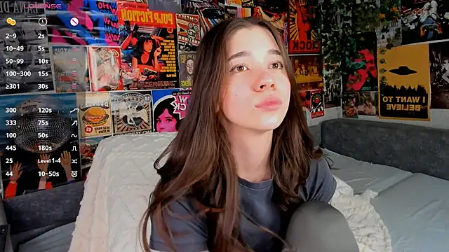 Snapshot of Butterflys1268 chatting on February 21, 10:04 pm Butterflys1268 online show from February 21, 10:04 pm