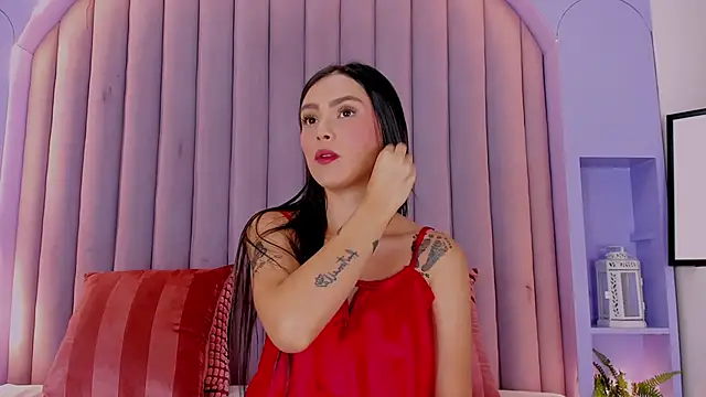 Snapshot of StefanyWilliams_ chatting on October 30, 2:21 am StefanyWilliams online show from October 30, 2:21 am