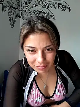 Sweel Leyva18 online show from December 5, 6:28 pm