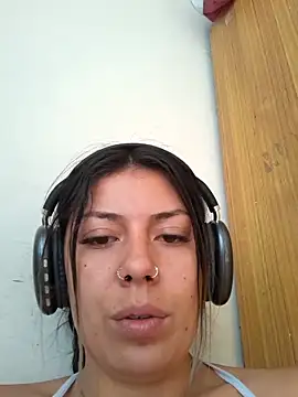 Sweel Leyva18 online show from September 23, 12:45 pm