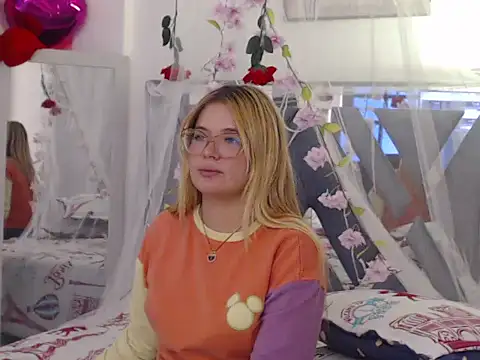 Steisyromero7 online show from November 18, 3:04 pm