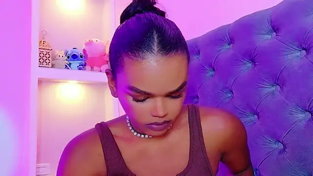 CamiEstrada online show from October 19, 10:07 am