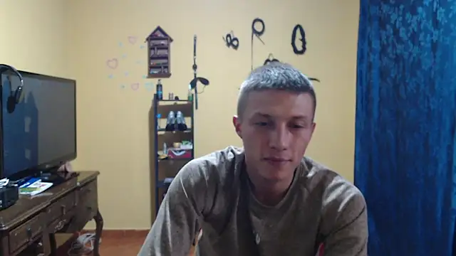 Snapshot of smith_lechosoxxx chatting on October 14, 10:53 pm smith lechosoxxx online show from October 14, 10:53 pm
